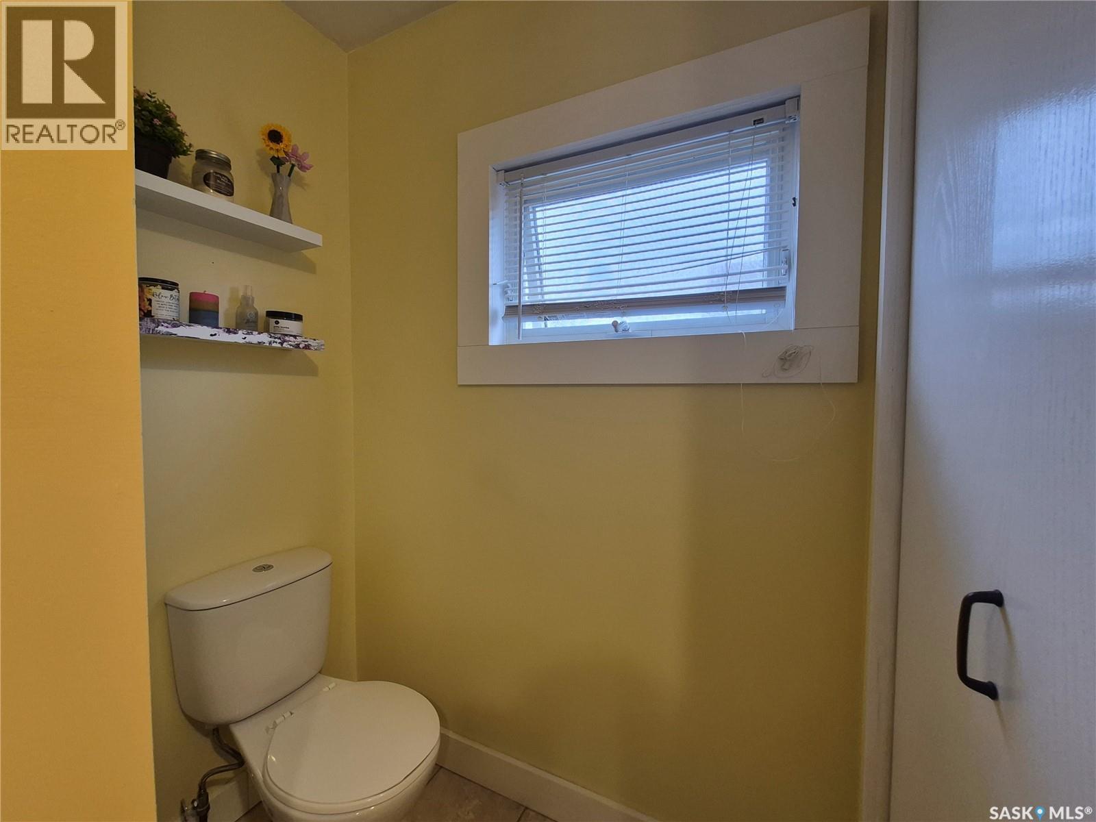 476 9th AVENUE NE - Image 28