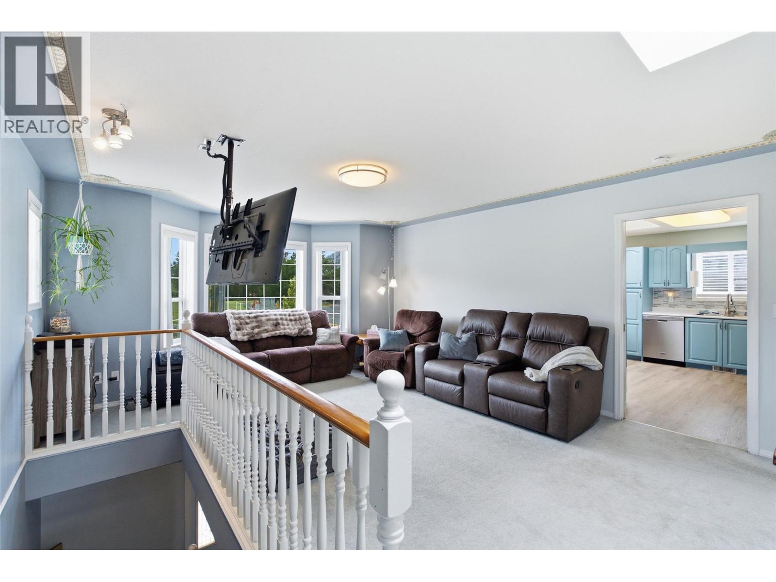 1376 Voght Street - Image 6