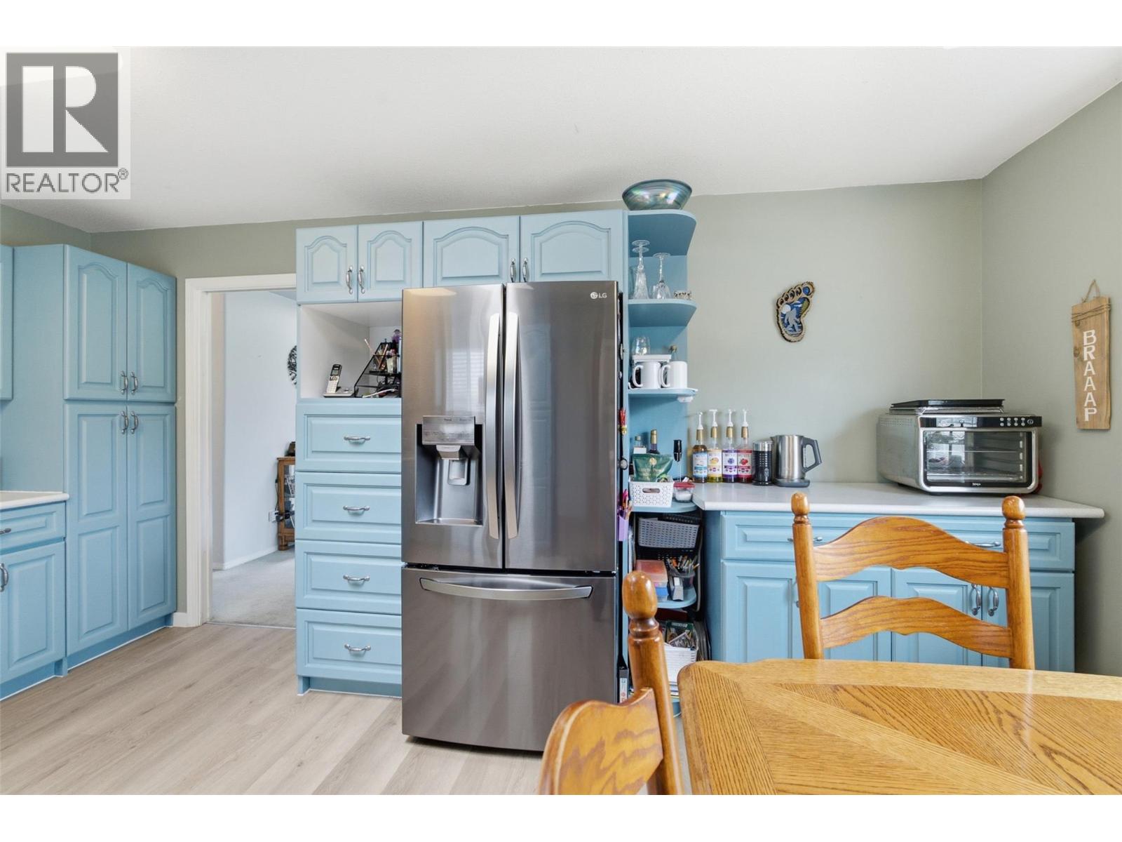 1376 Voght Street - 13