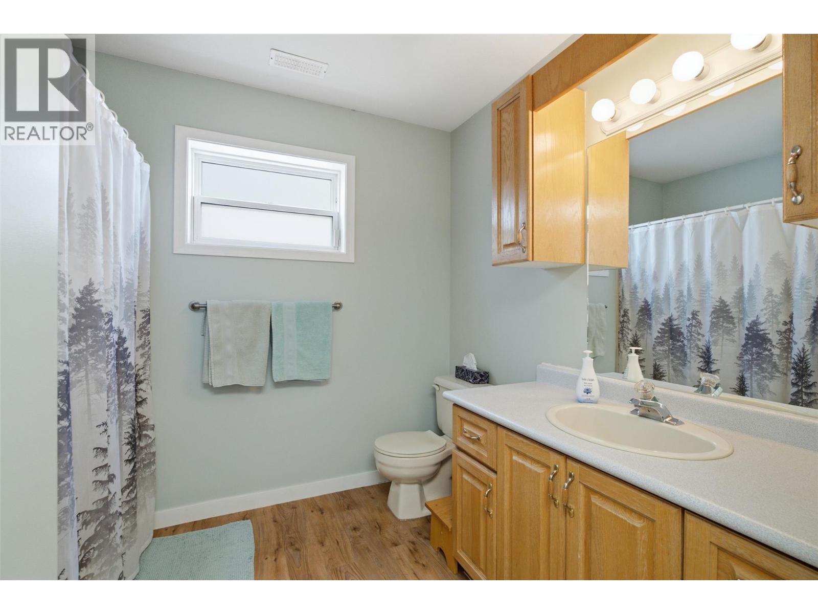 1376 Voght Street - Image 40