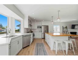 16162 8a Avenue, Surrey, BC V4A8W7 Photo 9