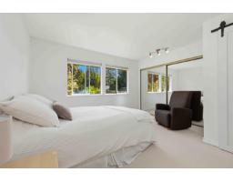 16162 8a Avenue, Surrey, BC V4A8W7 Photo 16