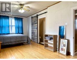 43 Queen Street, Amherst, NS B4H1R2 Photo 39