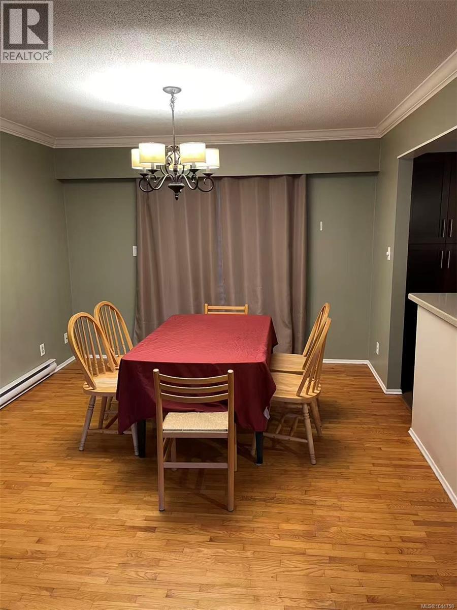 966 Haslam Ave - Image 6
