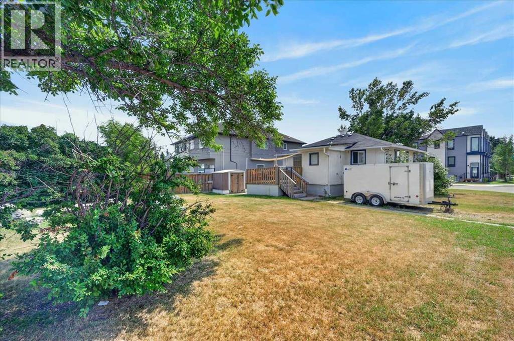 440 53 Avenue SW - 9