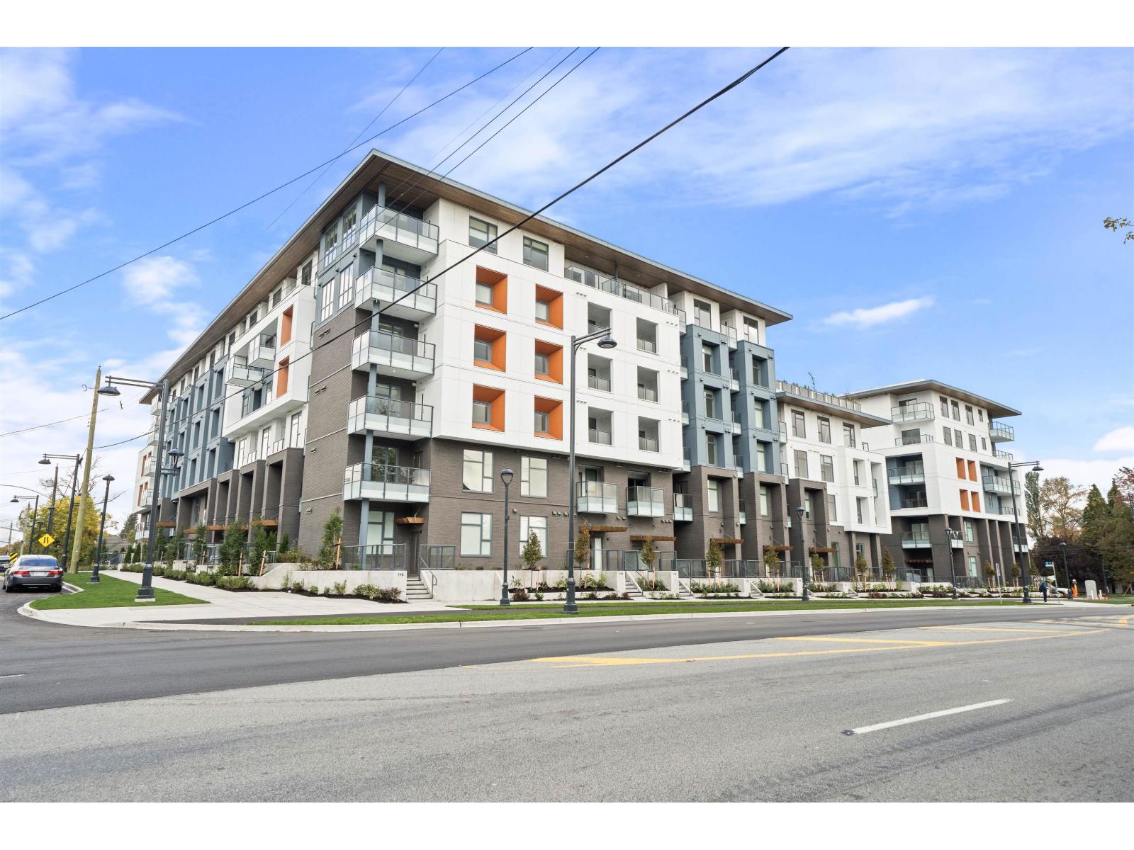 305 10828 139A STREET