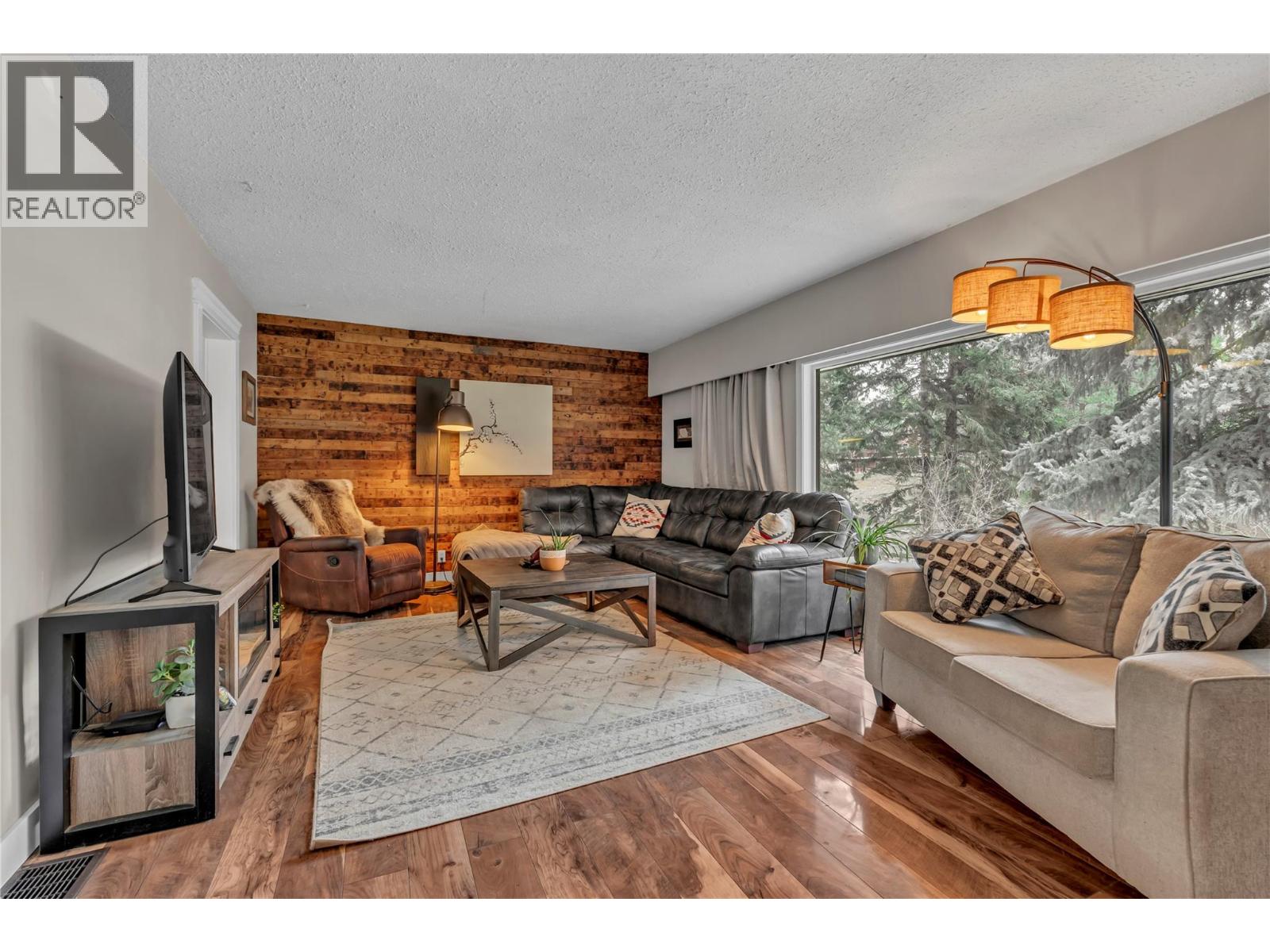 364 Princeton Summerland Road - 14