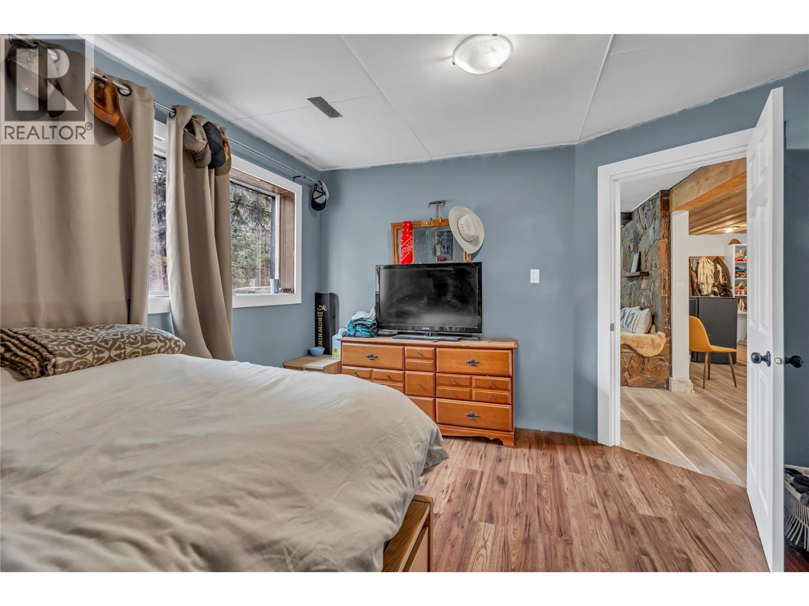 364 Princeton Summerland Road - 31