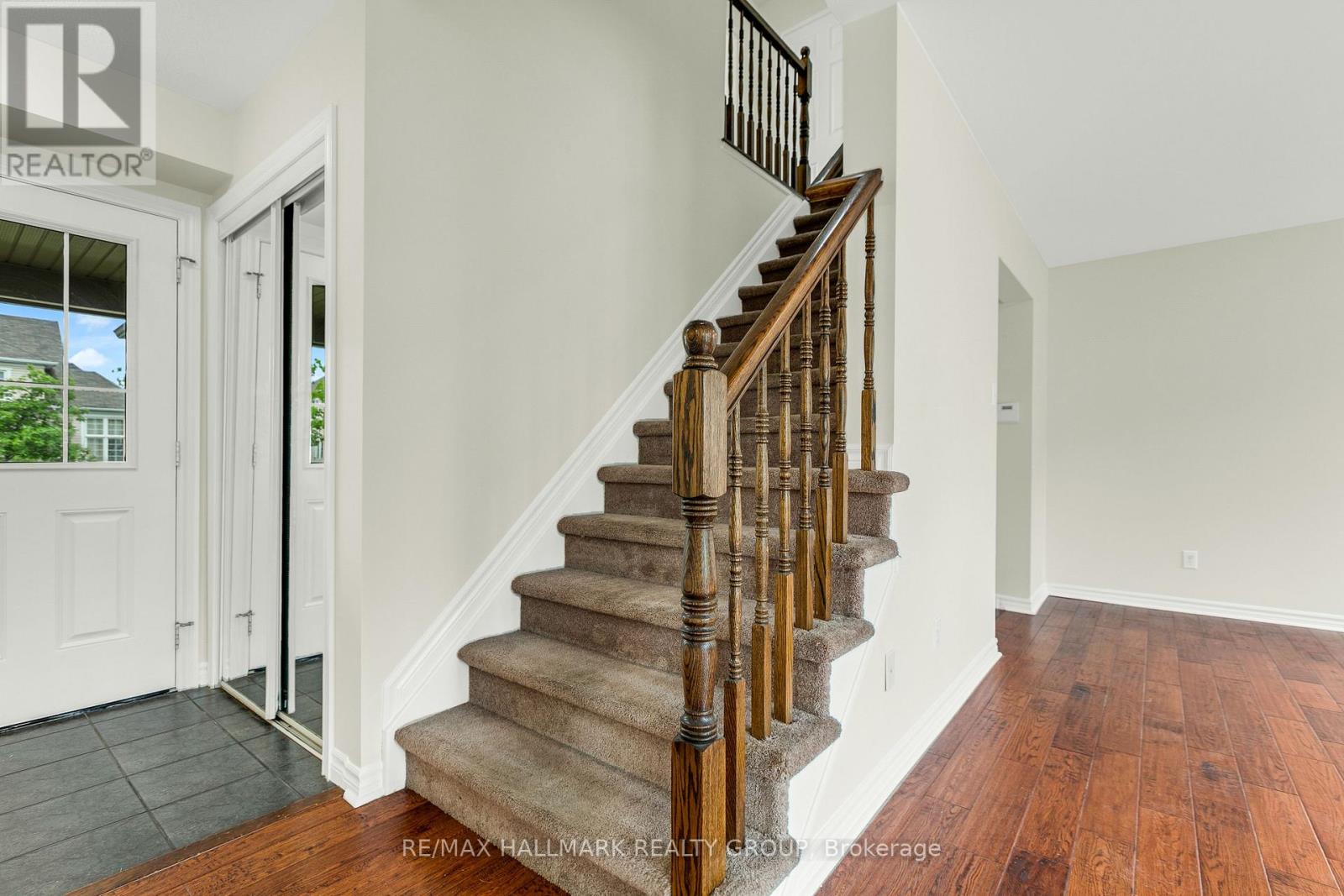 3 Bed, 2 Bath House for Sale in Ottawa – 3462 RIVER RUN AVENUE, Ottawa – MLS# X13637388 - Image 20