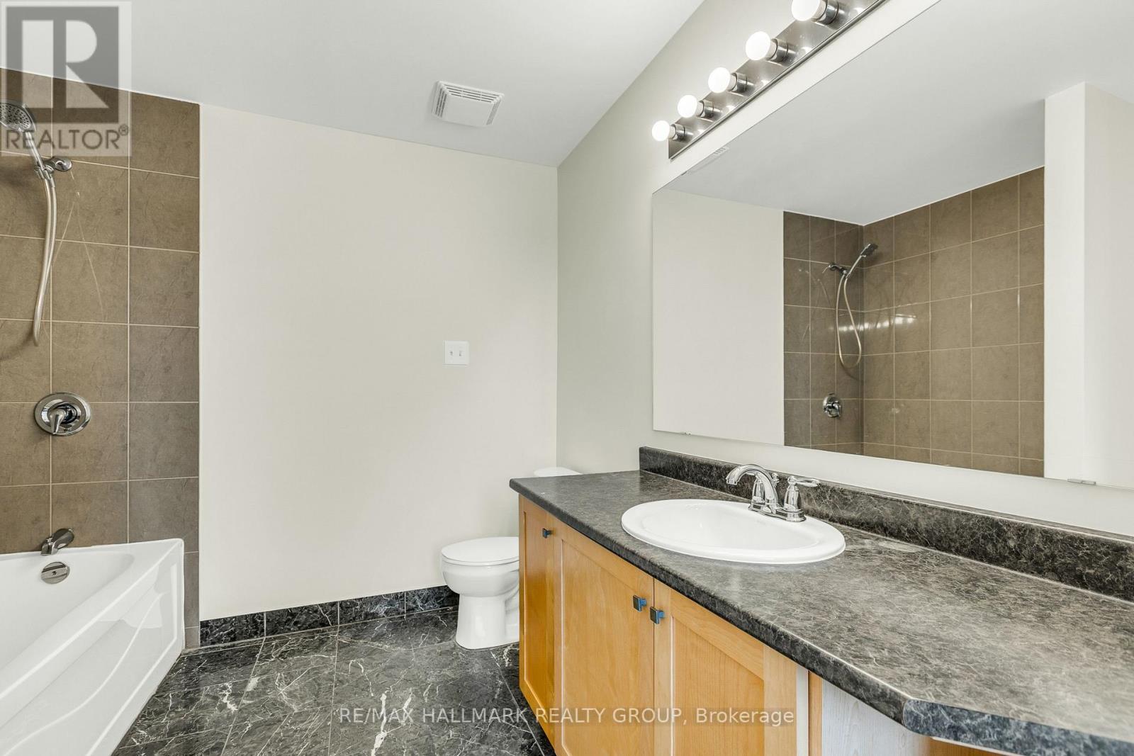 3 Bed, 2 Bath House for Sale in Ottawa – 3462 RIVER RUN AVENUE, Ottawa – MLS# X13637388 - Image 29