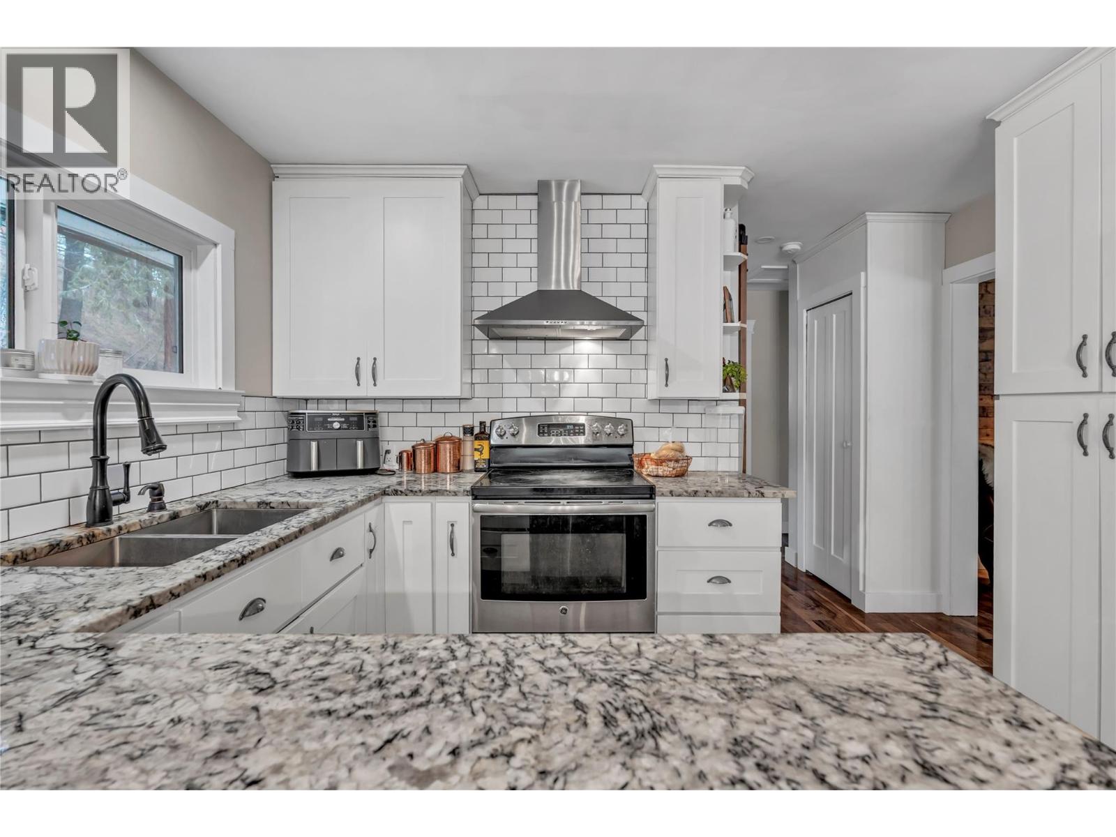 364 Princeton Summerland Road, Princeton