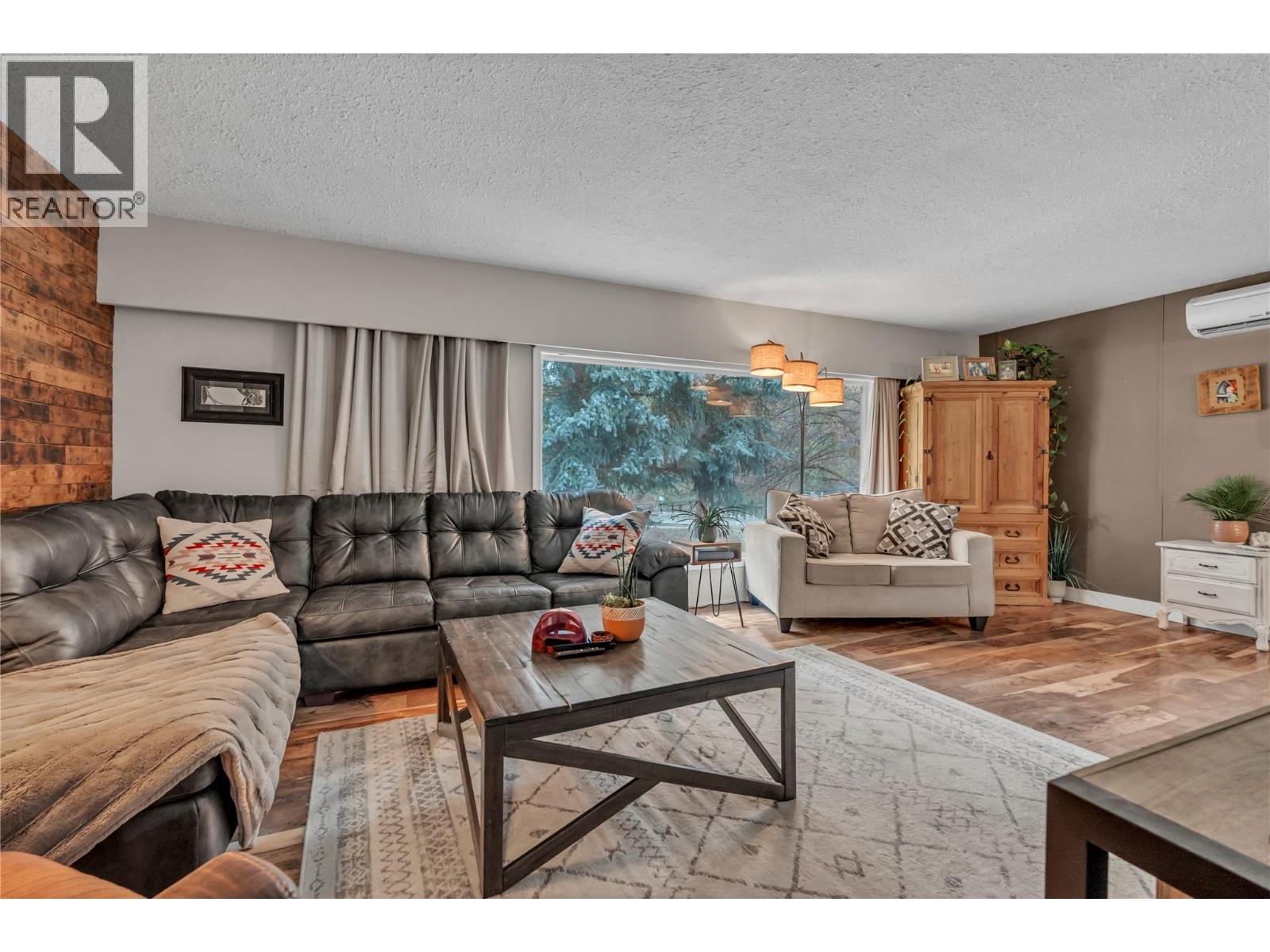 364 Princeton Summerland Road, Princeton