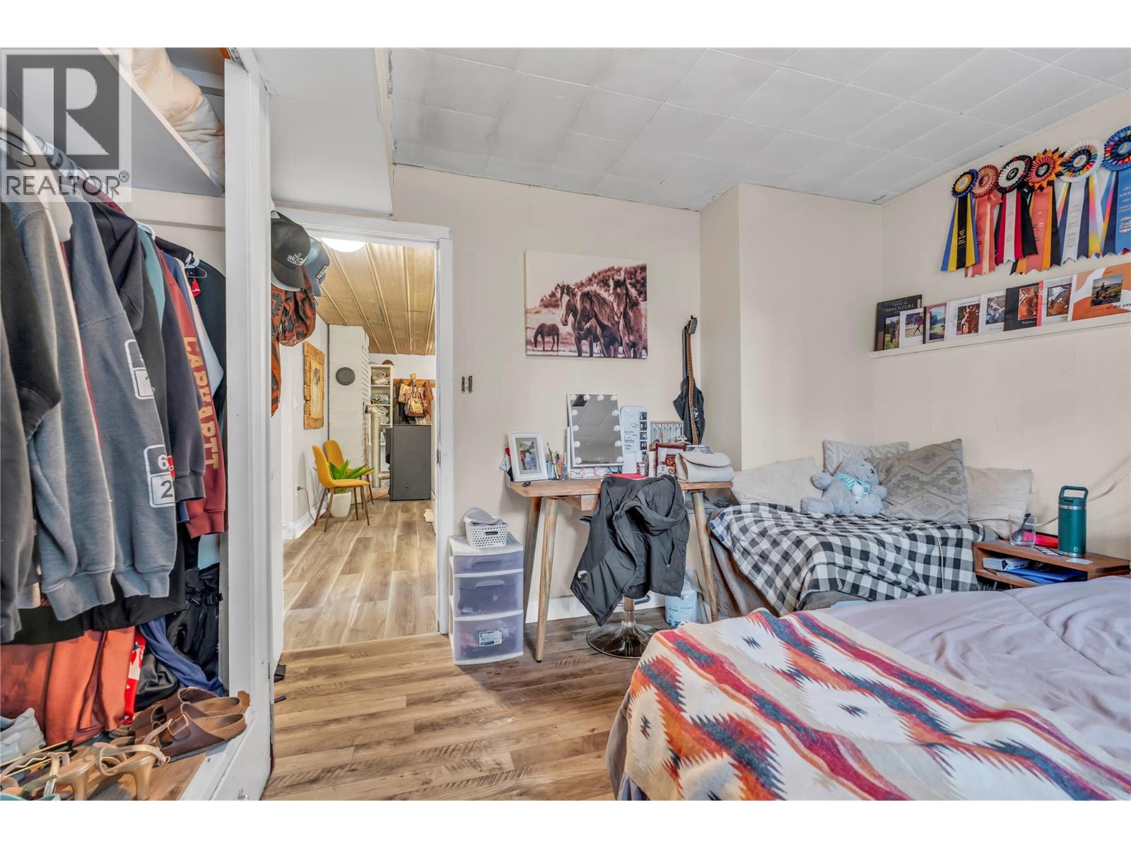 364 Princeton Summerland Road - 23