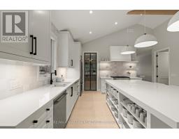 Kitchen - 27 Maple Leaf Avenue S, Fort Erie, ON L0S1N0 Photo 6