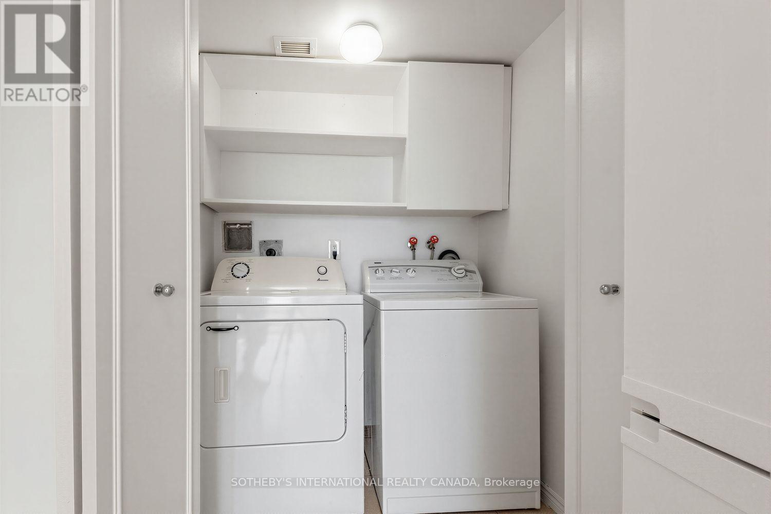 #902 61 ST CLAIR AVENUE W - Image 16