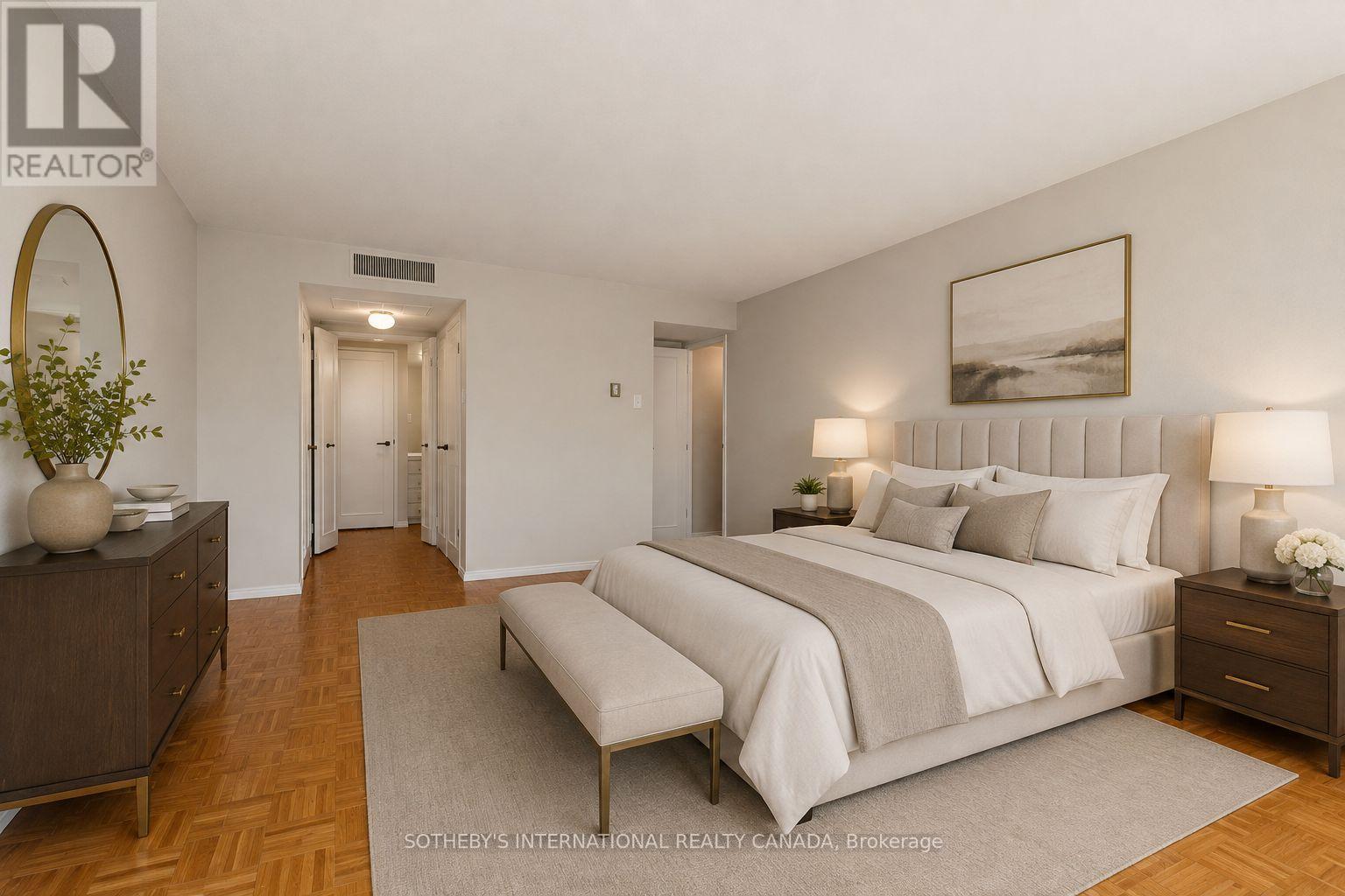 #902 61 ST CLAIR AVENUE W - Image 25