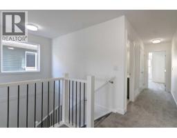 160 Copperhead Road Se, Calgary, AB T2Z5G8 Photo 16