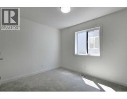 160 Copperhead Road Se, Calgary, AB T2Z5G8 Photo 24