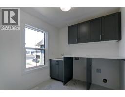 160 Copperhead Road Se, Calgary, AB T2Z5G8 Photo 28