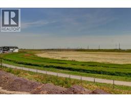 160 Copperhead Road Se, Calgary, AB T2Z5G8 Photo 30