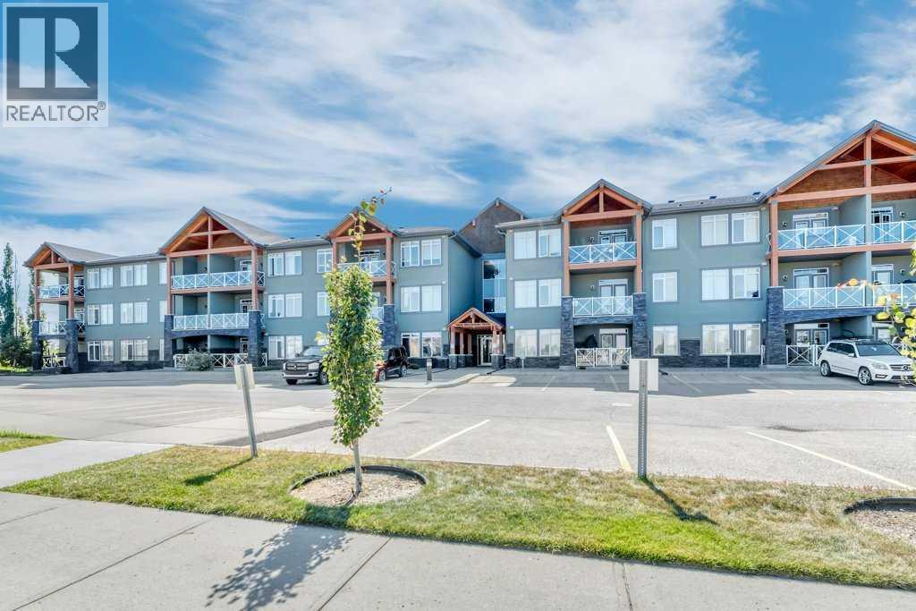#102 1005B Westmount Drive - 1