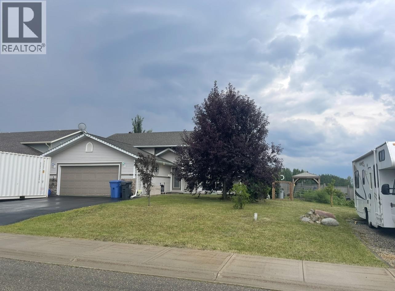 8823-8903 96A AVENUE - 40