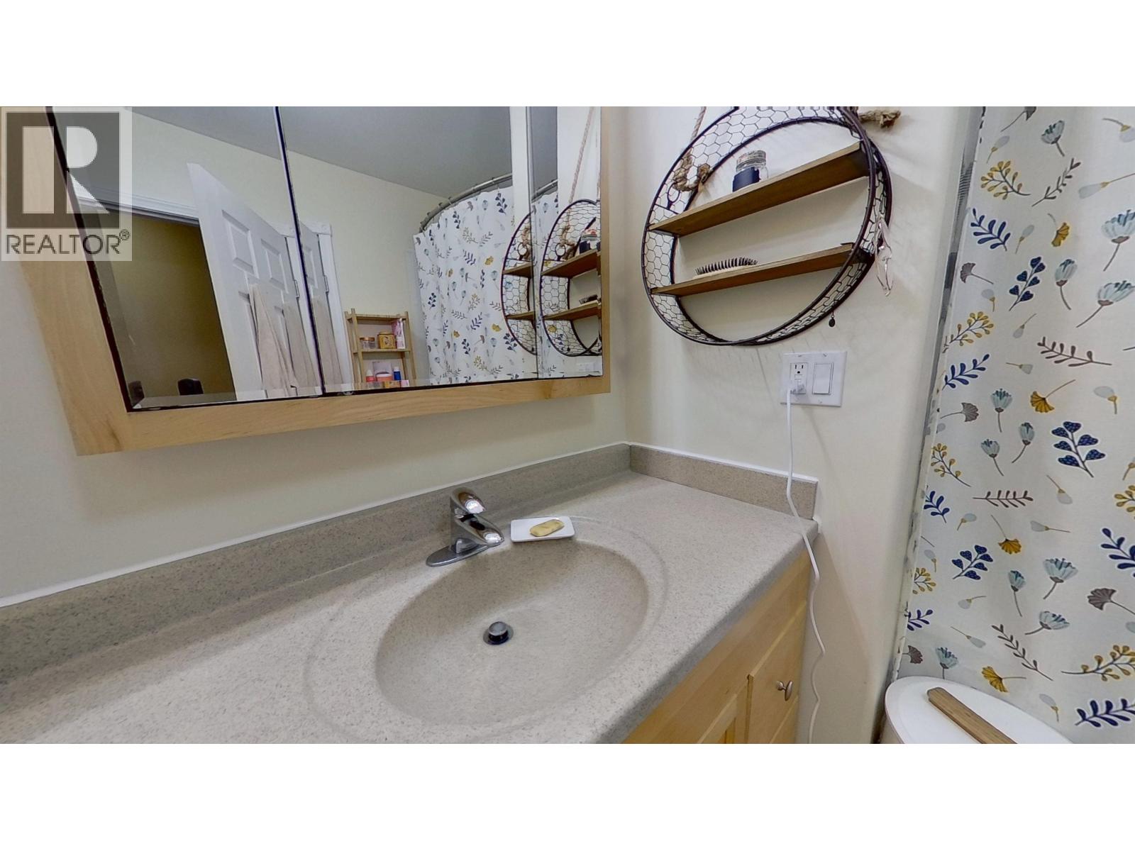 8823-8903 96A AVENUE - 20