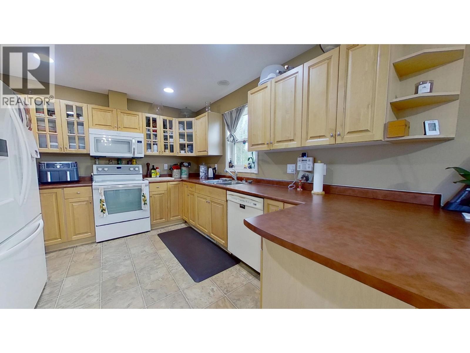 8823-8903 96A AVENUE - 9
