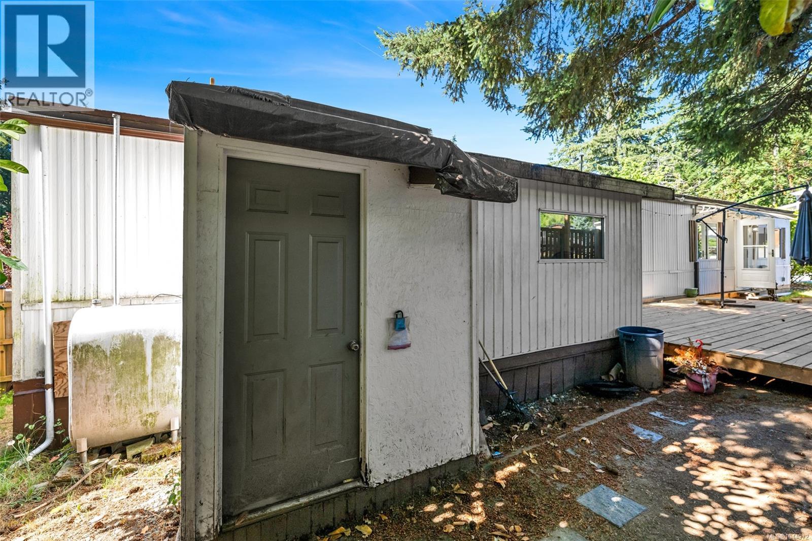 #59 2785 Wallbank Rd - Image 32