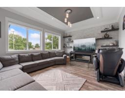 14017 110 Avenue, Surrey, BC V3R1Z3 Photo 11
