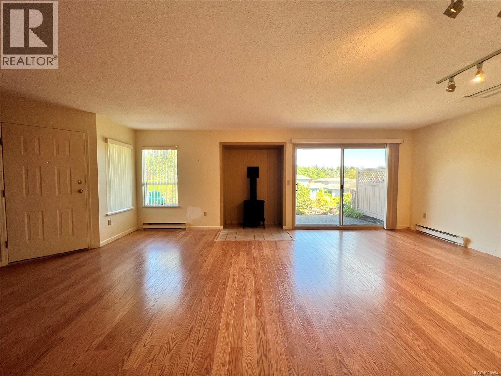 #3 130 Corbett Rd - Image 4