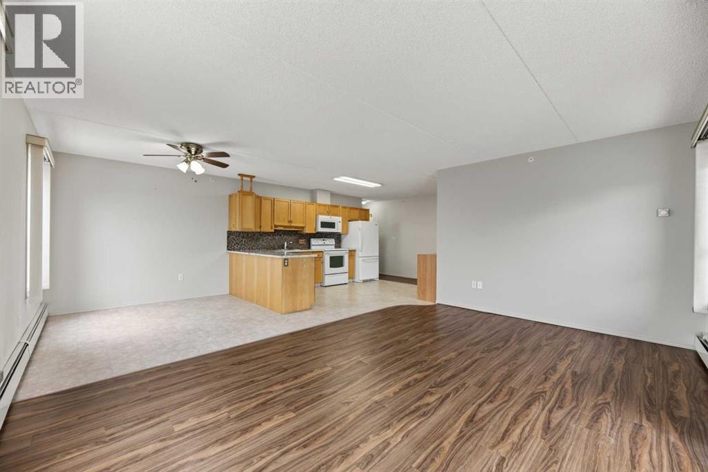 #210 4514 54 Avenue - Image 5
