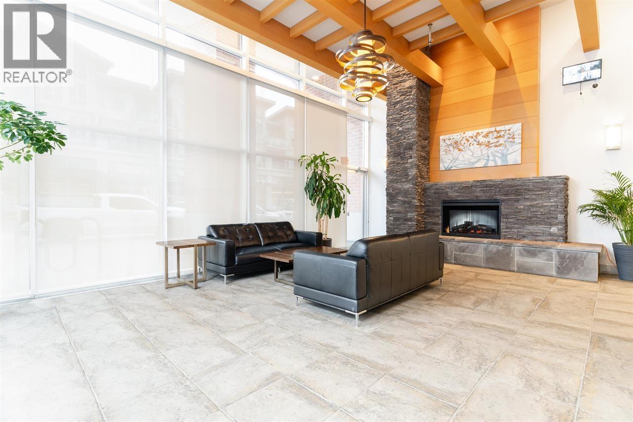 601 400 CAPILANO ROAD, Port Moody