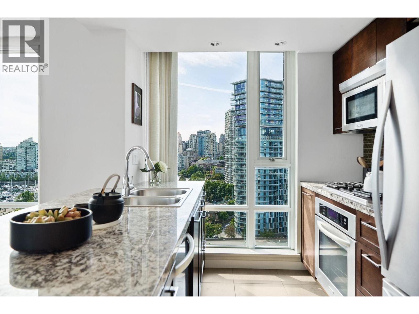 2 Bed, 2 Bath House for Sale in Vancouver – 2106 918 COOPERAGE WAY, Vancouver – MLS# R3152600 - Image 15