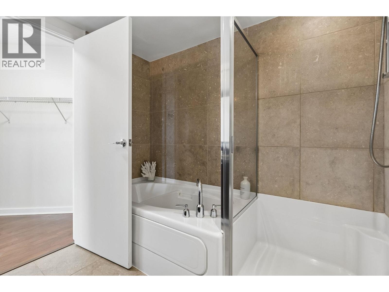2 Bed, 2 Bath House for Sale in Vancouver – 2106 918 COOPERAGE WAY, Vancouver – MLS# R3152600 - Image 21