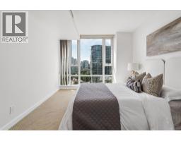 2106 918 Cooperage Way, Vancouver, BC V6B0A7 Photo 24