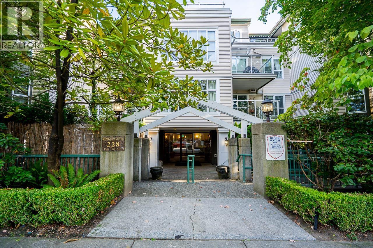 2 Bed, 2 Bath Apartment for Sale in Vancouver – 402 228 E 18TH AVENUE, Vancouver – MLS# R3152622