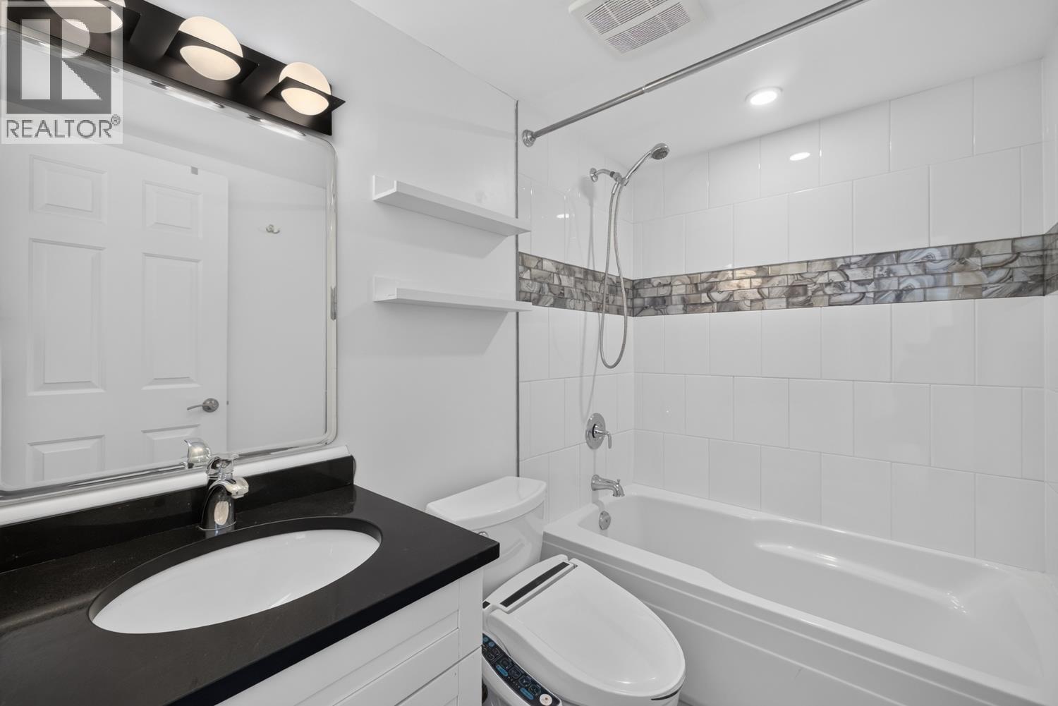 1 Bed, 1 Bath Apartment for Sale in Vancouver – 401 688 E 16TH AVENUE, Vancouver – MLS# R3152632 - Image 32