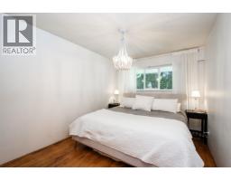361 W 19th Street, North Vancouver, BC V7M1X7 Photo 13