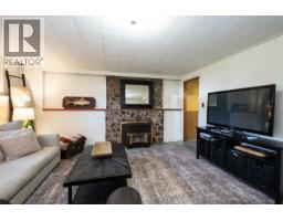 361 W 19th Street, North Vancouver, BC V7M1X7 Photo 16