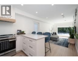 361 W 19th Street, North Vancouver, BC V7M1X7 Photo 30