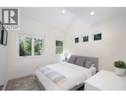 361 W 19th Street, North Vancouver, BC V7M1X7 Photo 31