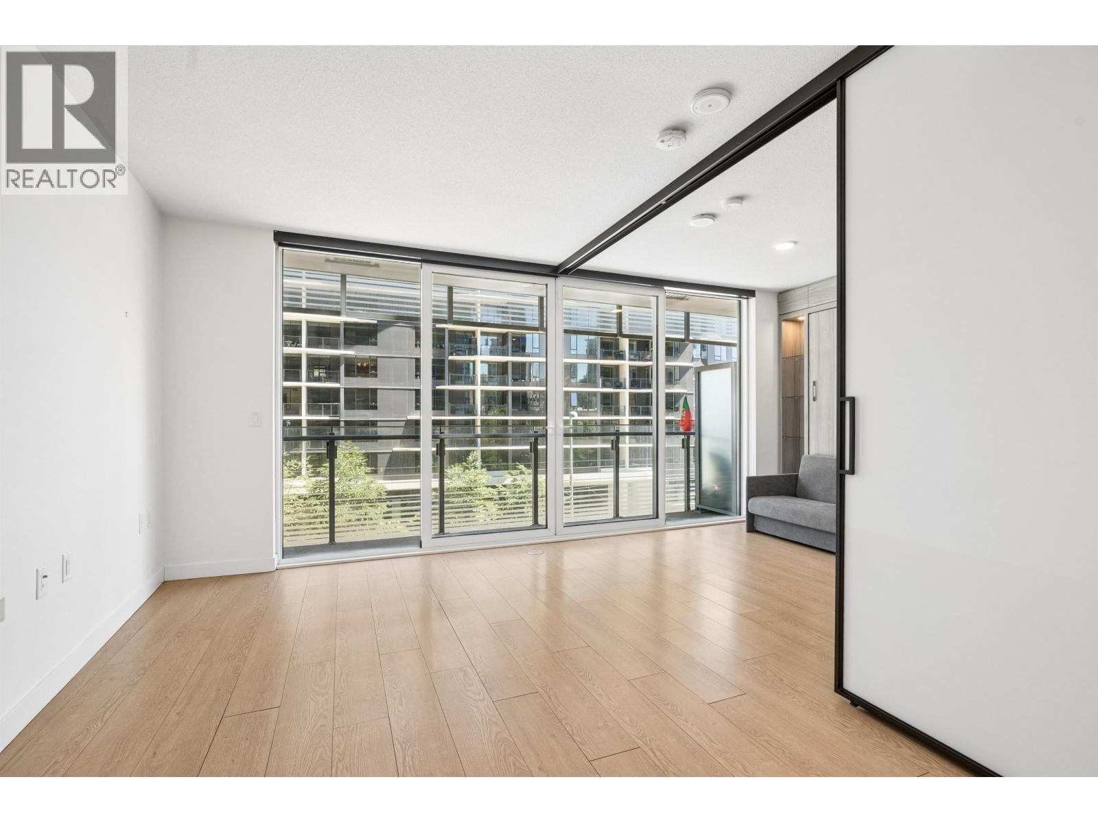 1 Bed, 1 Bath House for Rent in Vancouver – 511 89 NELSON, Vancouver – MLS# R3152614 - Image 7