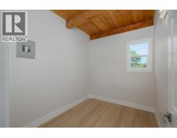 5492 Deep Bay Dr, Bowser, BC V0R1G0 Photo 21