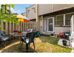 19 - 178 Grulke Street, Kitchener, ON N2A1T1 Photo 24