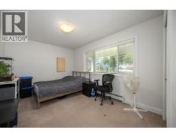 825 Robinson Street, Coquitlam, BC V3J4G4 Photo 34