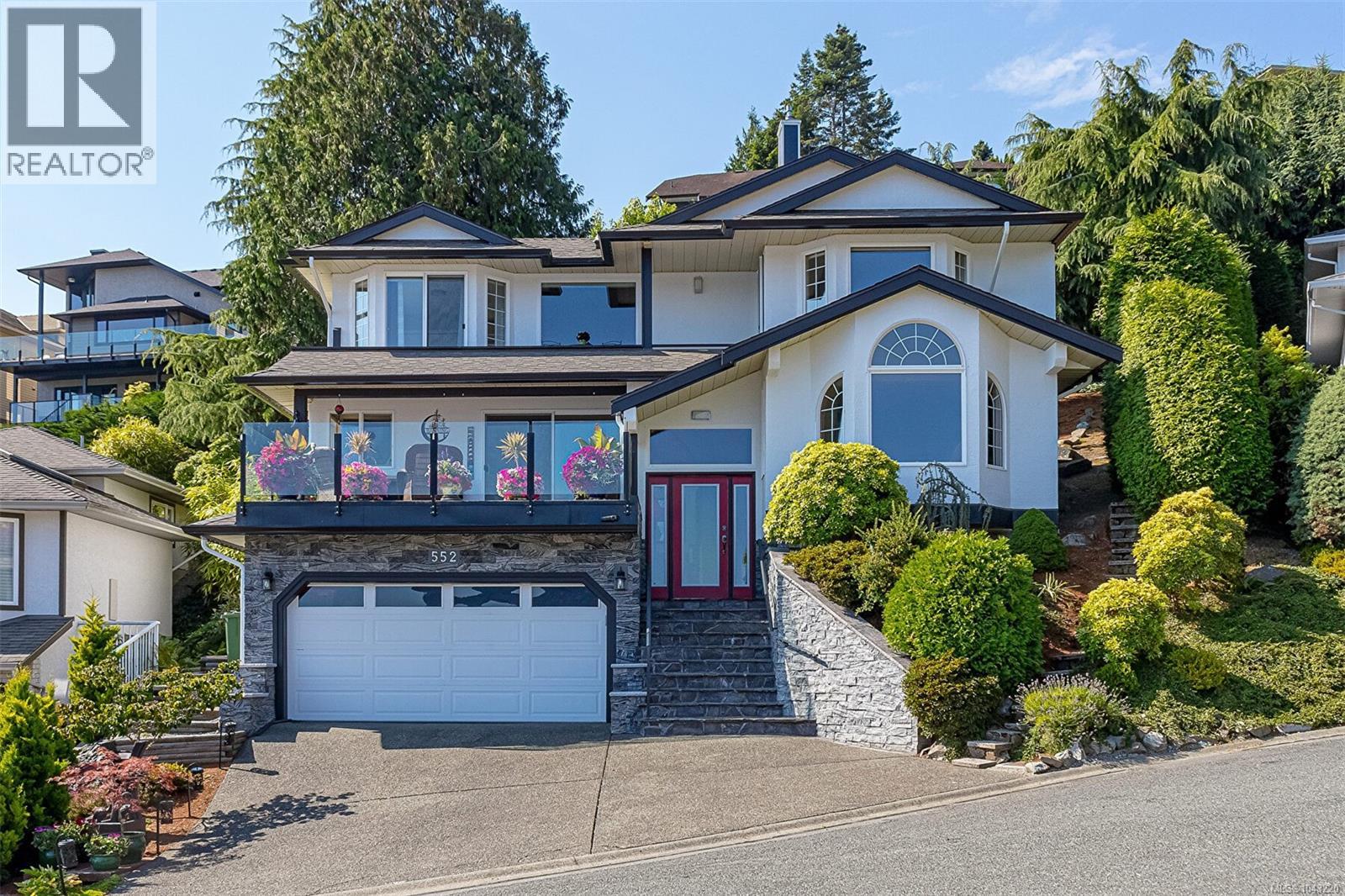 552 Marine Pl