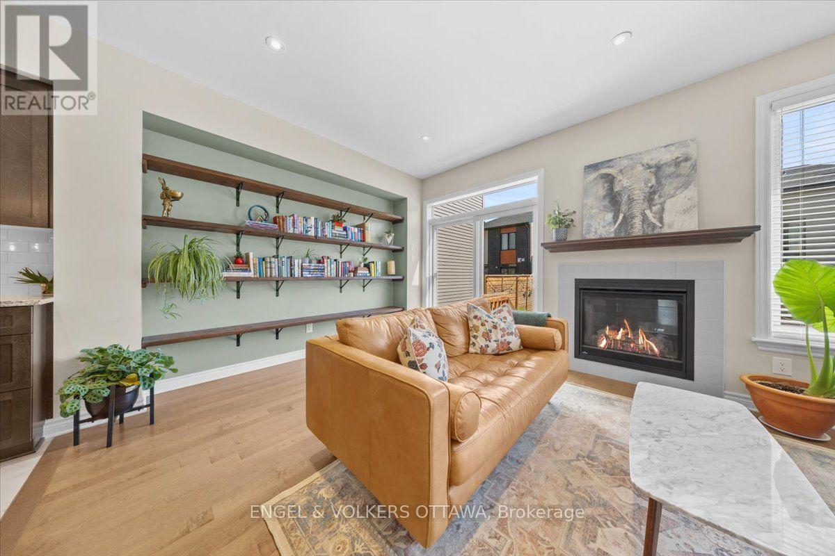 3 Bed, 3 Bath House for Sale in Ottawa – 556 TRIANGLE STREET, Ottawa – MLS# X13635608 - Image 19