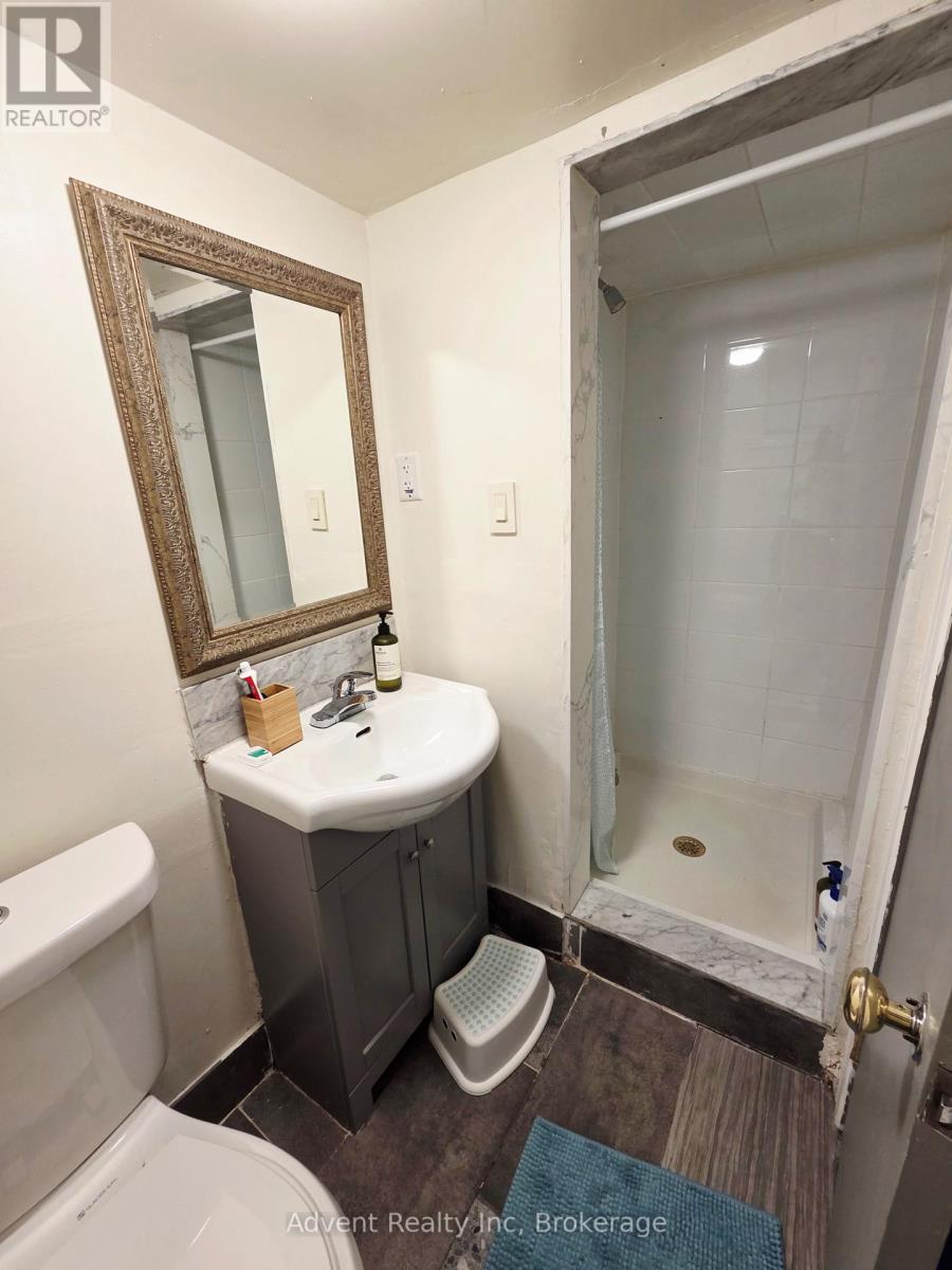 800 DAVENPORT ROAD - Image 15