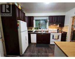 Bedroom 3 - 800 Davenport Road, Toronto, ON M6G2B3 Photo 7